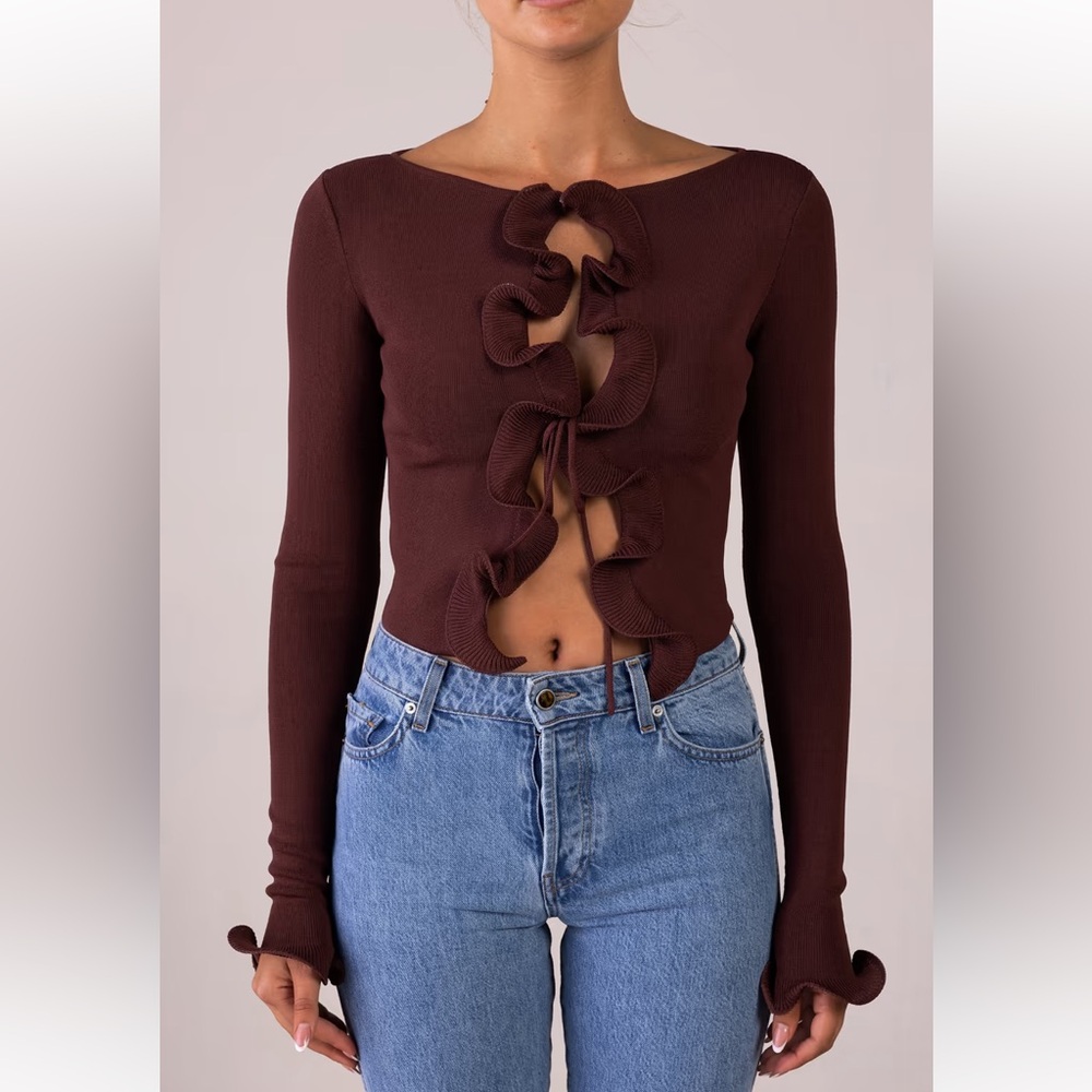 Ruffle Tie-Front Crop Top in Chocolate Brown